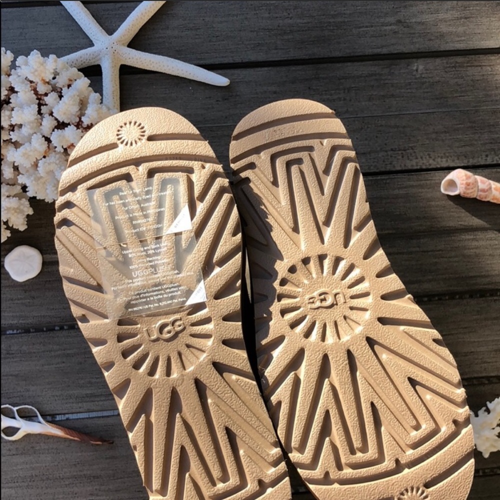 🌴🔆UGG- TALL BOOTS🔆🌴 - Picture 12 of 12